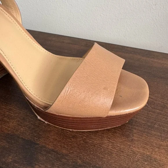 Michael Kors Tan Platform Sandals - Picture 5 of 8